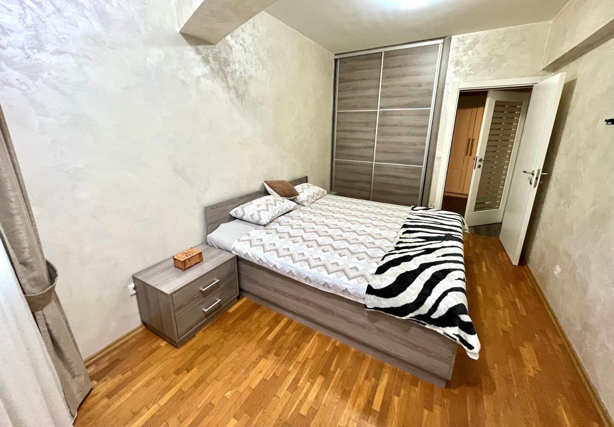 Albatros Apartments Бар Номер фото